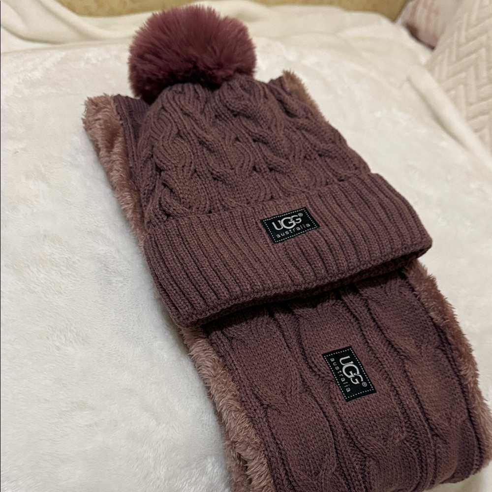 NWOT UGG Knit Infinity Beanie and Scarf Set - the color is Mauve - Picture 5 of 6